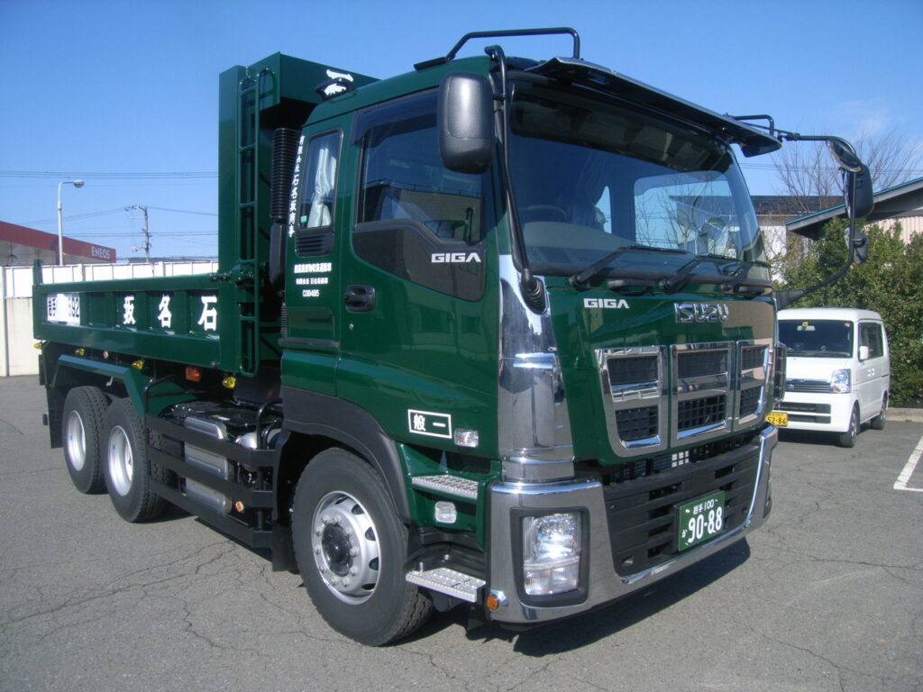 産業廃棄物収集運搬車1
